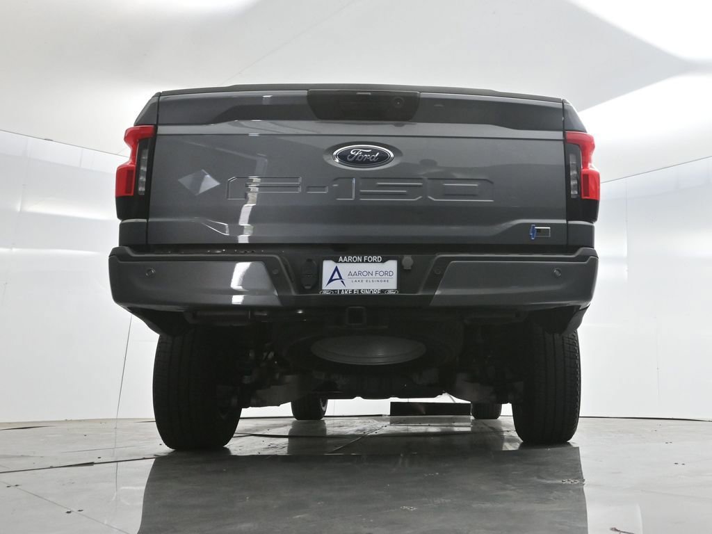 Used 2023 Ford F150 Lightning XLT AWD/4WD image 53