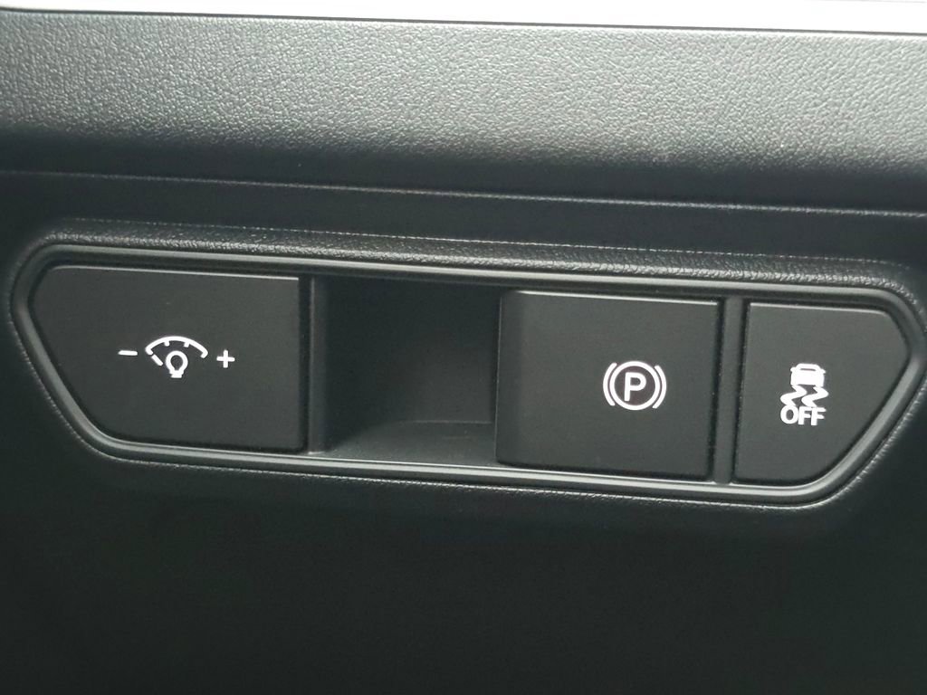 New 2025 Kia K4 LX image 30