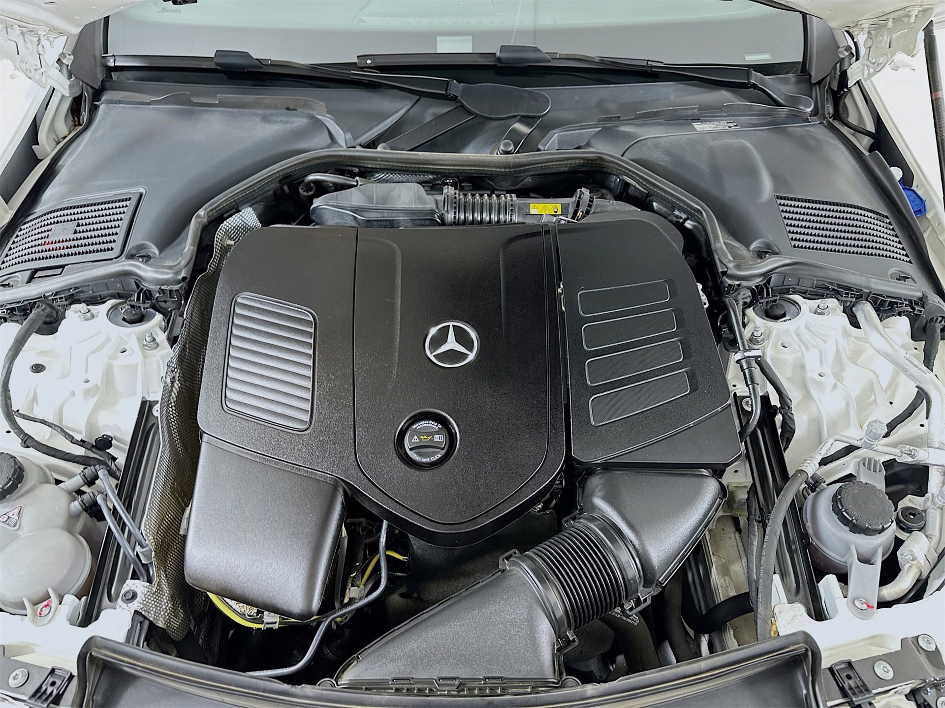 Certified 2025 Mercedes-Benz C 300 Sedan image 30