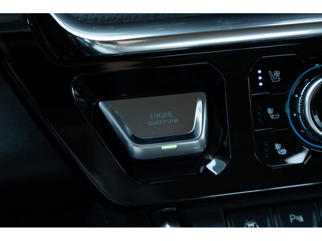Used 2025 GMC Sierra 1500 Denali image 28