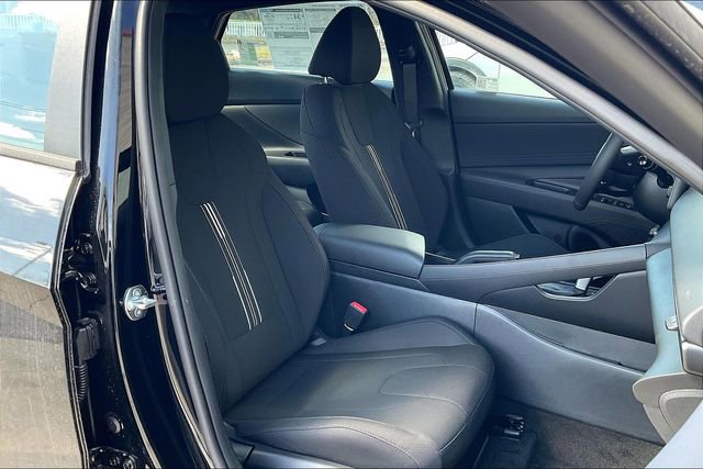 New 2025 Hyundai Elantra Sport image 26