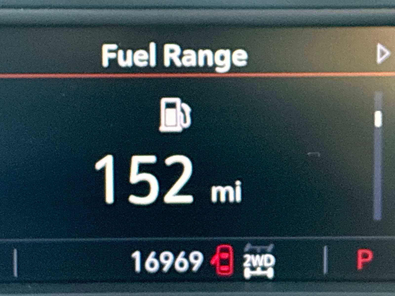 Certified 2024 Chevrolet Tahoe LS w/ Driver Alert Package image 12