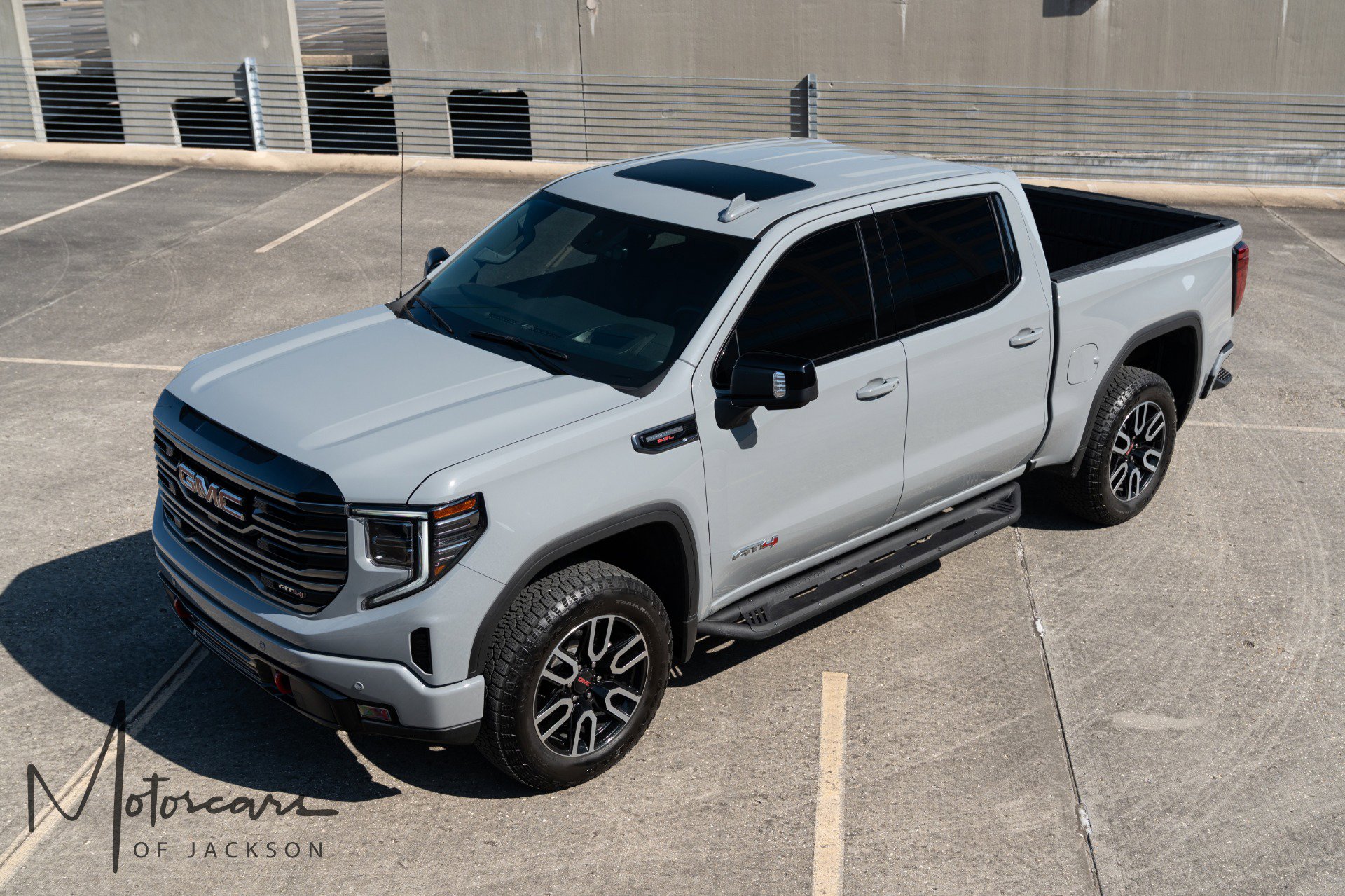 Used 2025 GMC Sierra 1500 AT4 w/ AT4 Premium Package image 30