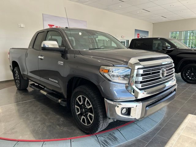 Used 2018 Toyota Tundra Limited w/ Limited Premium Package