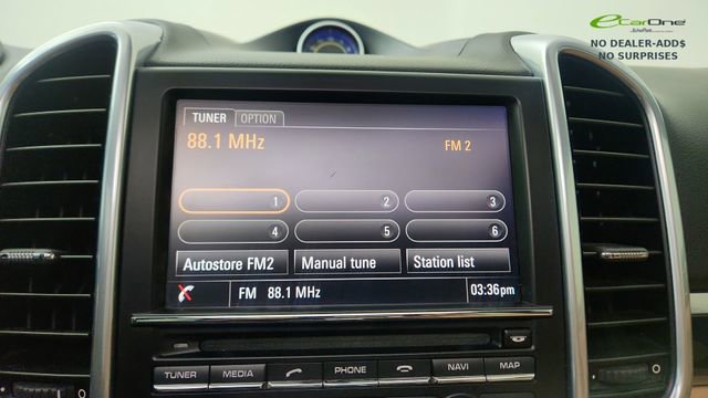 Used 2016 Porsche Cayenne AWD/4WD image 46