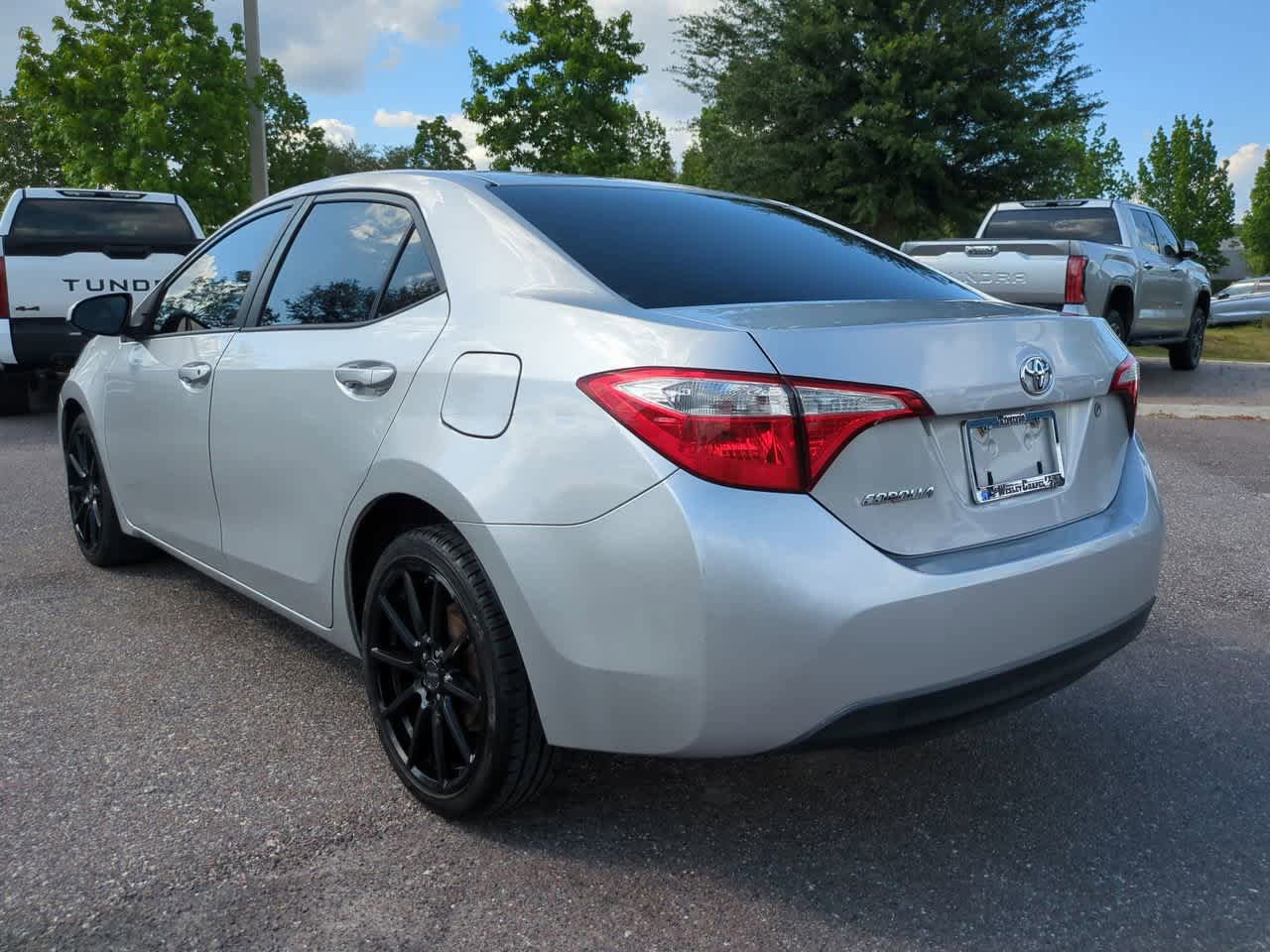 Used 2016 Toyota Corolla L FWD image 4