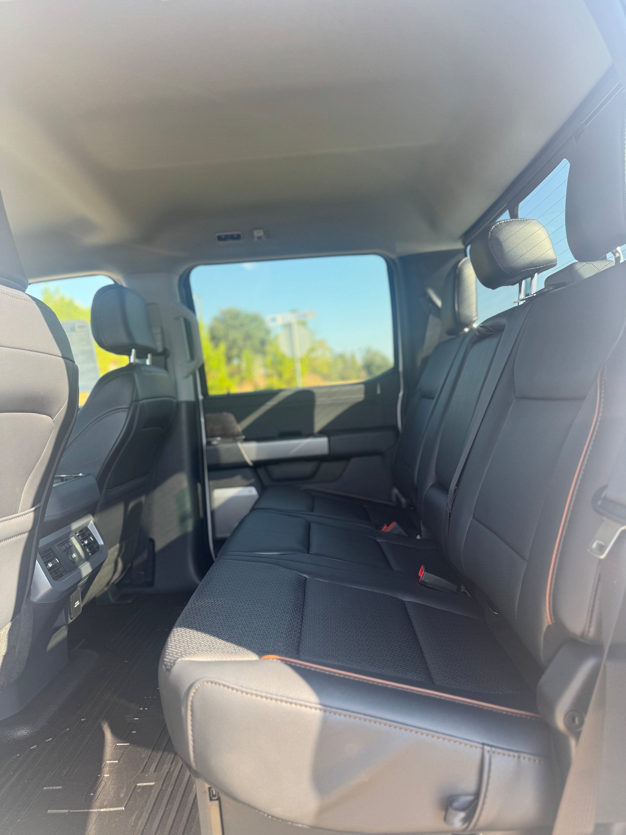 New 2026 Ford F350 Lariat RWD image 36