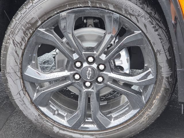 New 2027 Chevrolet Traverse RS w/ LPO, Floor Liner Package AWD/4WD image 12