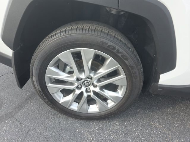 Used 2024 Toyota RAV4 Limited image 22