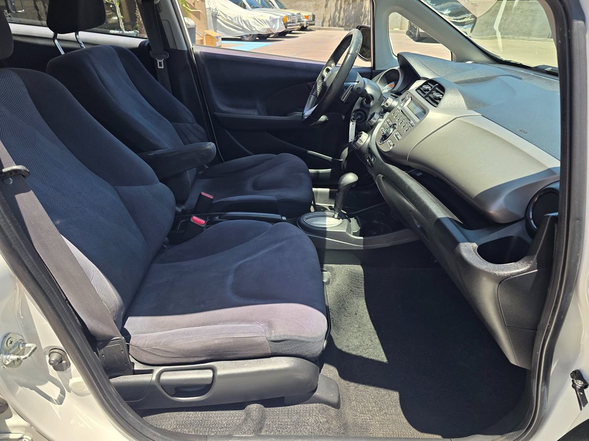 Used 2010 Honda Fit Sport image 13