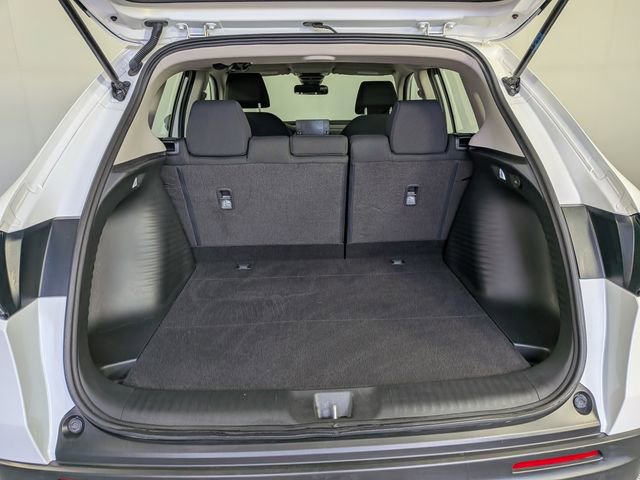 Used 2023 Honda HR-V LX image 11