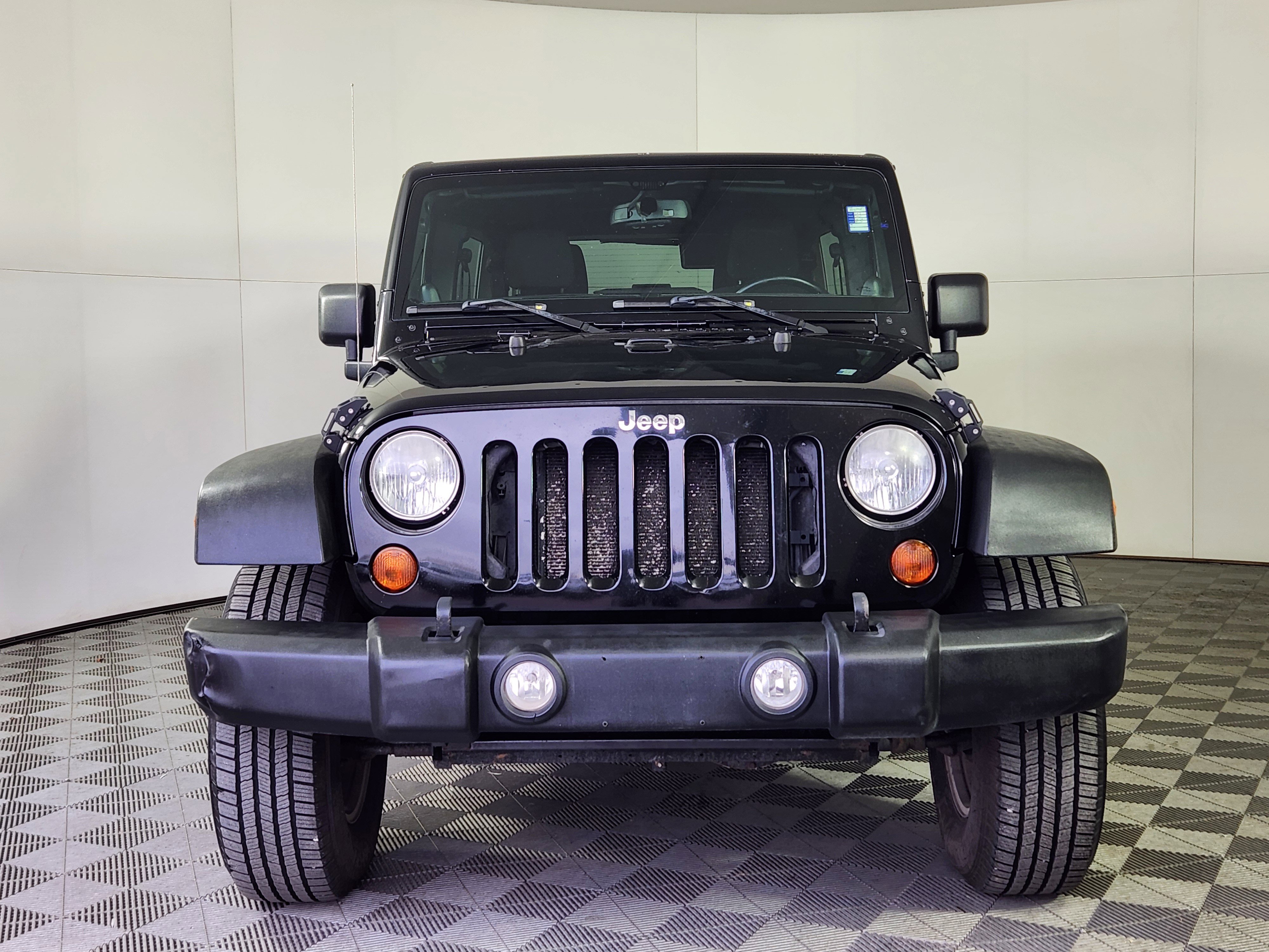 Used 2013 Jeep Wrangler Unlimited Sport video 2