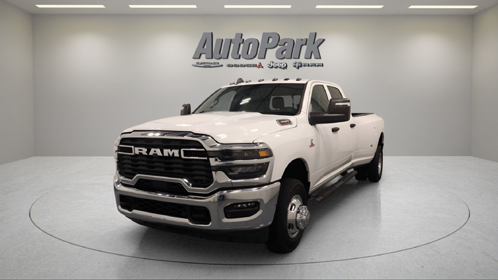 New 2026 RAM 3500 Tradesman AWD/4WD image 5