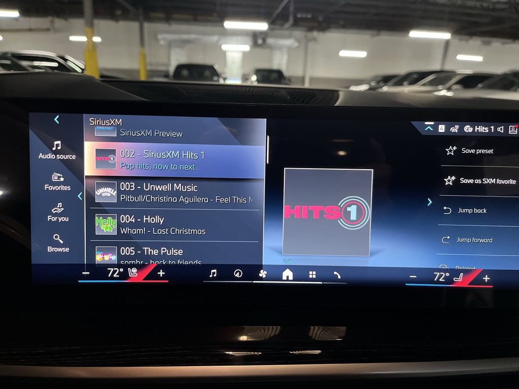 New 2026 BMW X6 xDrive40i w/ Climate Comfort Package image 16