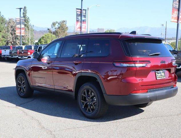 New 2024 Jeep Grand Cherokee L Laredo image 5