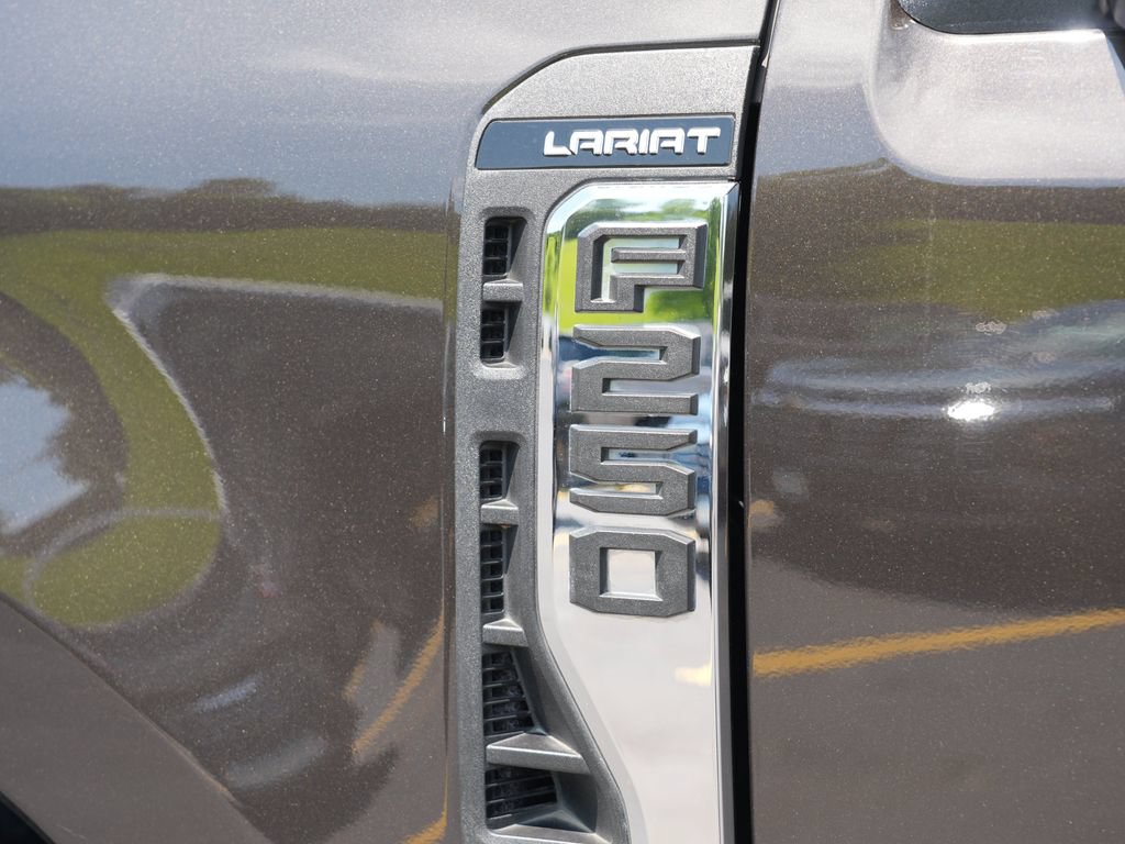 Used 2024 Ford F250 Lariat w/ Chrome Package AWD/4WD image 33