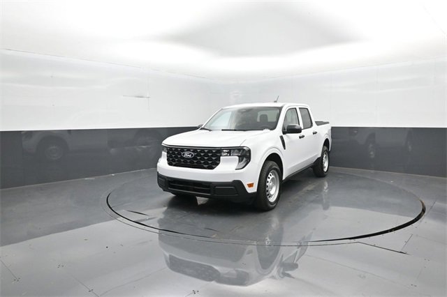 New 2025 Ford Maverick XL image 3