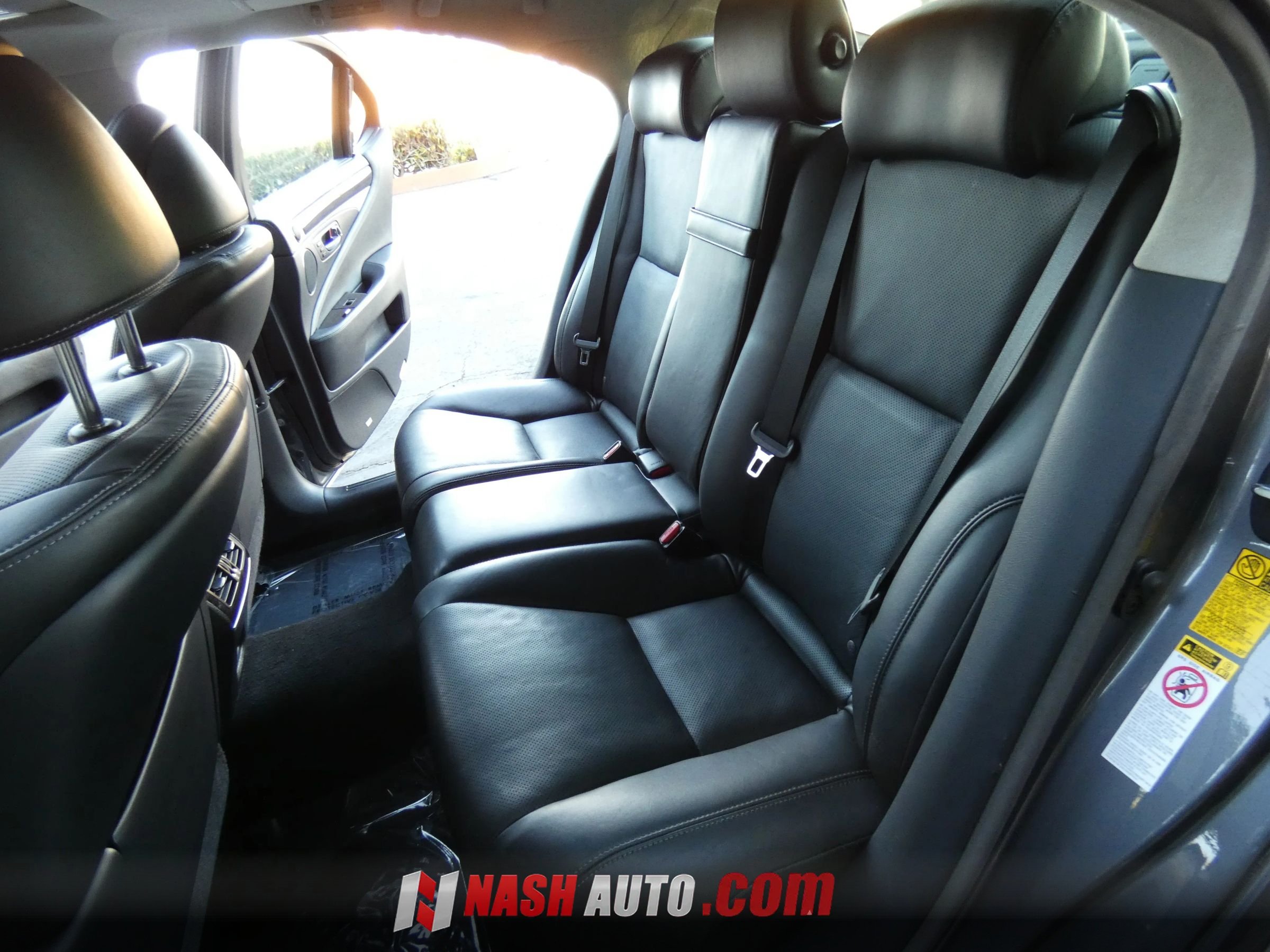 Used 2013 Lexus LS 460 w/ Ultra Luxury Pkg RWD image 47