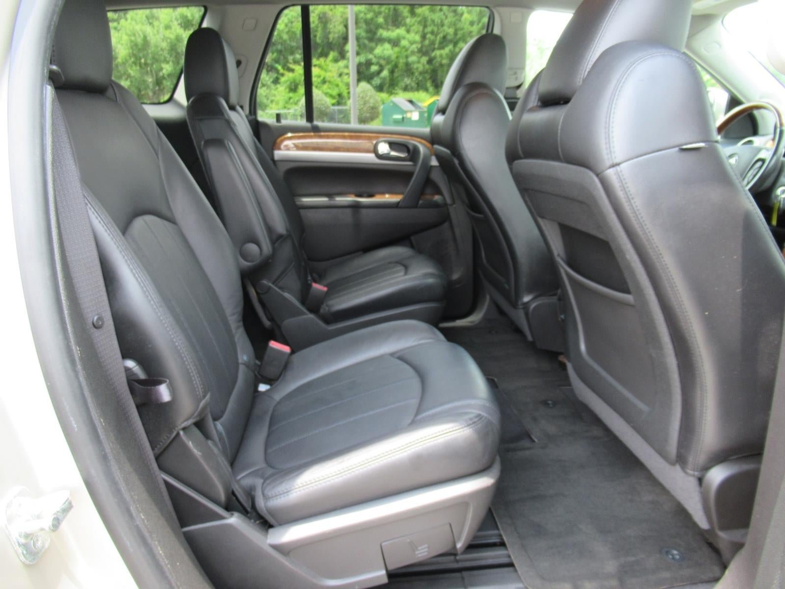 Used 2012 Buick Enclave Premium FWD image 33