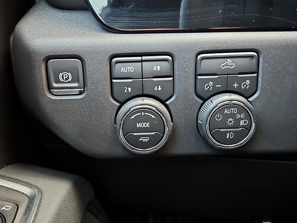 New 2026 Chevrolet Silverado 1500 LT Trail Boss w/ Convenience Package II image 22