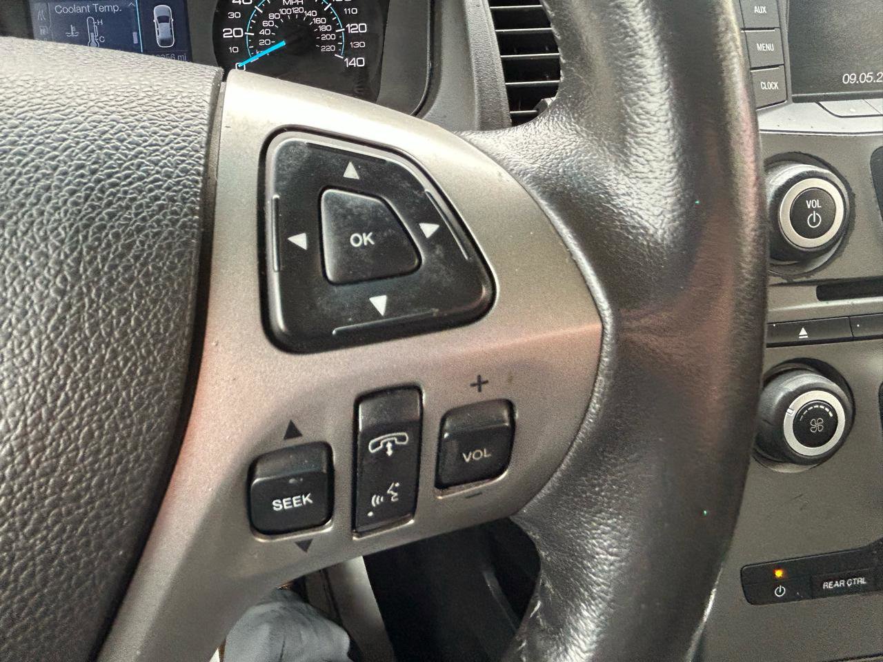 Used 2016 Ford Flex SE FWD image 20