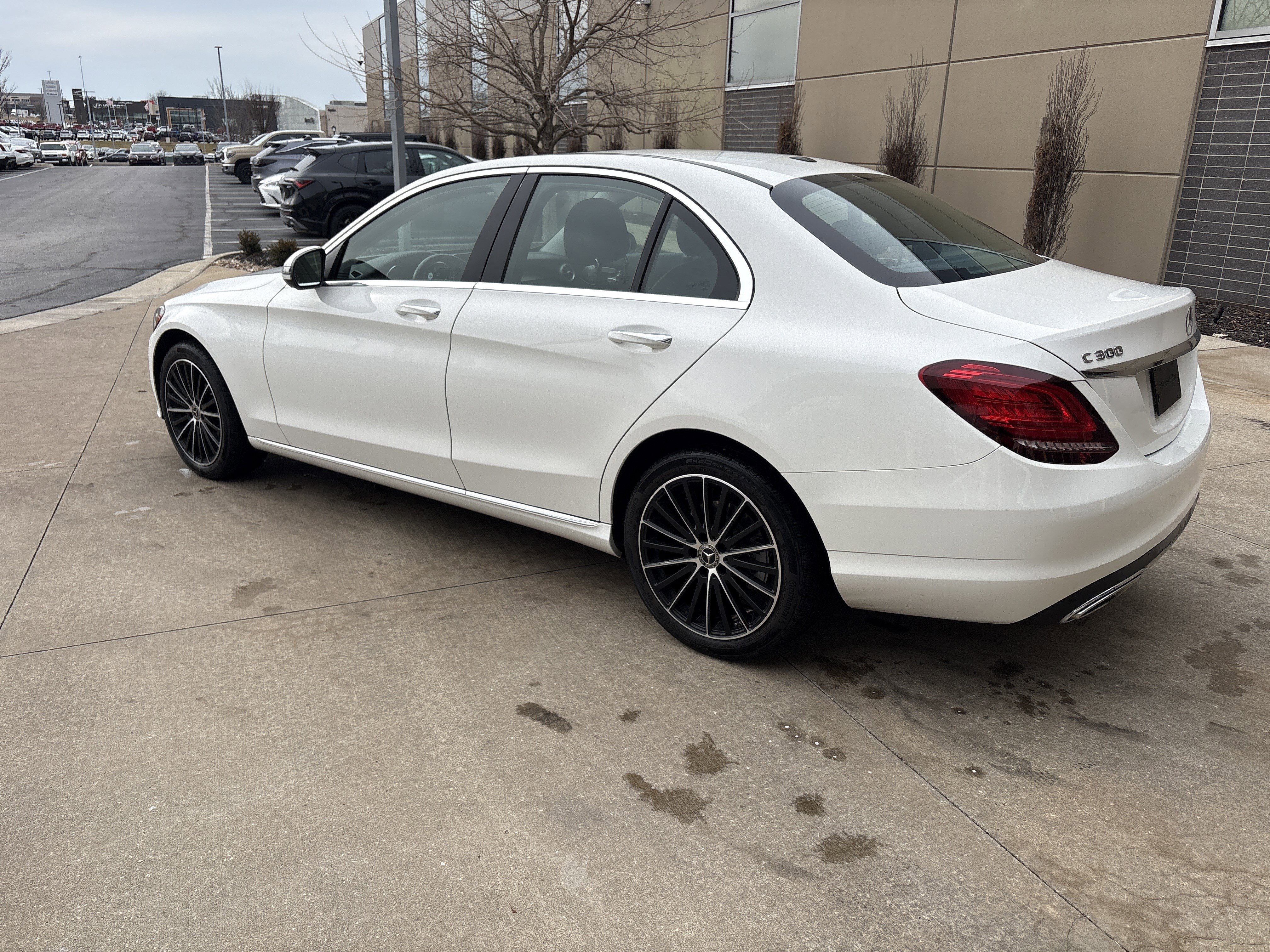 Used 2020 Mercedes-Benz C 300 4MATIC Sedan image 8