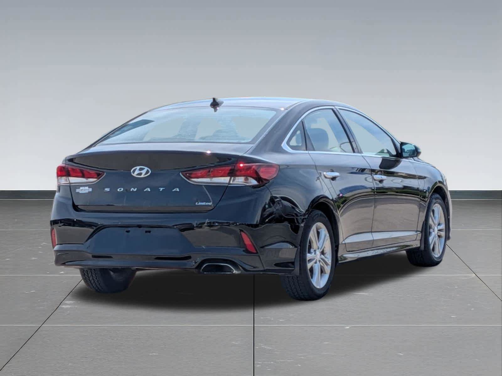 Used 2018 Hyundai Sonata Limited FWD image 5