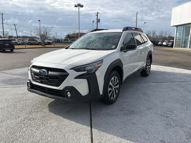 Used 2025 Subaru Outback Premium w/ Popular Package #1 image 3