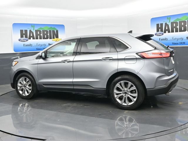 Used 2024 Ford Edge Titanium AWD/4WD image 3