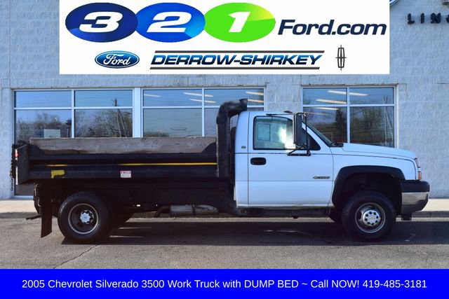 Used 2005 Chevrolet Silverado 3500 W/T w/ Snow Plow Prep Package AWD/4WD image 3