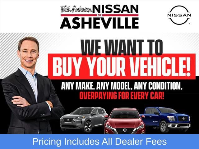 Used 2024 Nissan Pathfinder SV AWD/4WD image 2