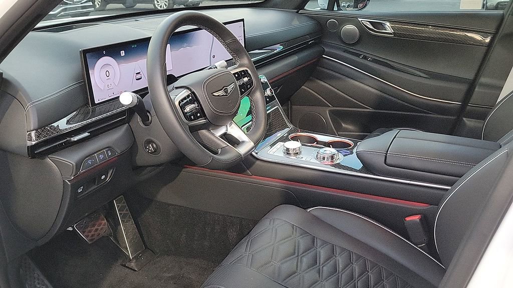 New 2025 Genesis GV80 3.5T e-SC image 16
