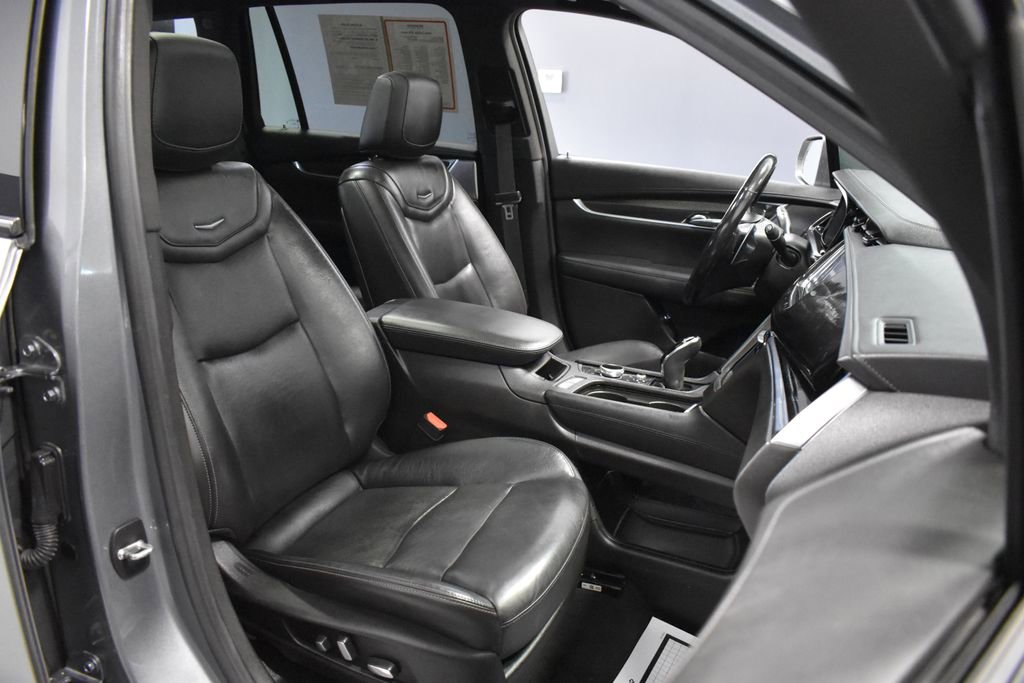 Used 2020 Cadillac XT6 Sport AWD/4WD image 14
