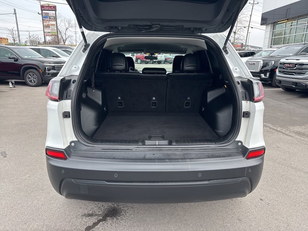 Used 2019 Jeep Cherokee Latitude Plus image 29