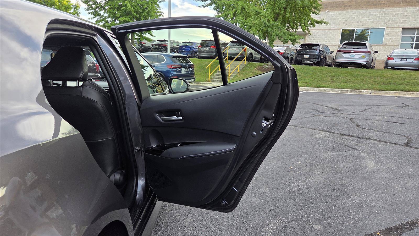 Used 2026 Toyota Corolla XSE FWD image 31