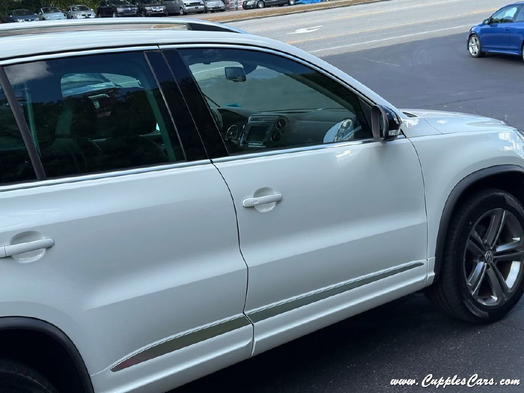Used 2017 Volkswagen Tiguan Sport image 36