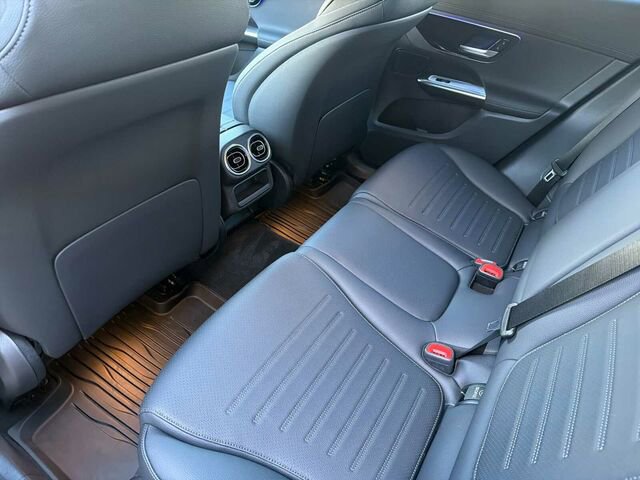 Certified 2025 Mercedes-Benz GLC 350e 4MATIC image 15