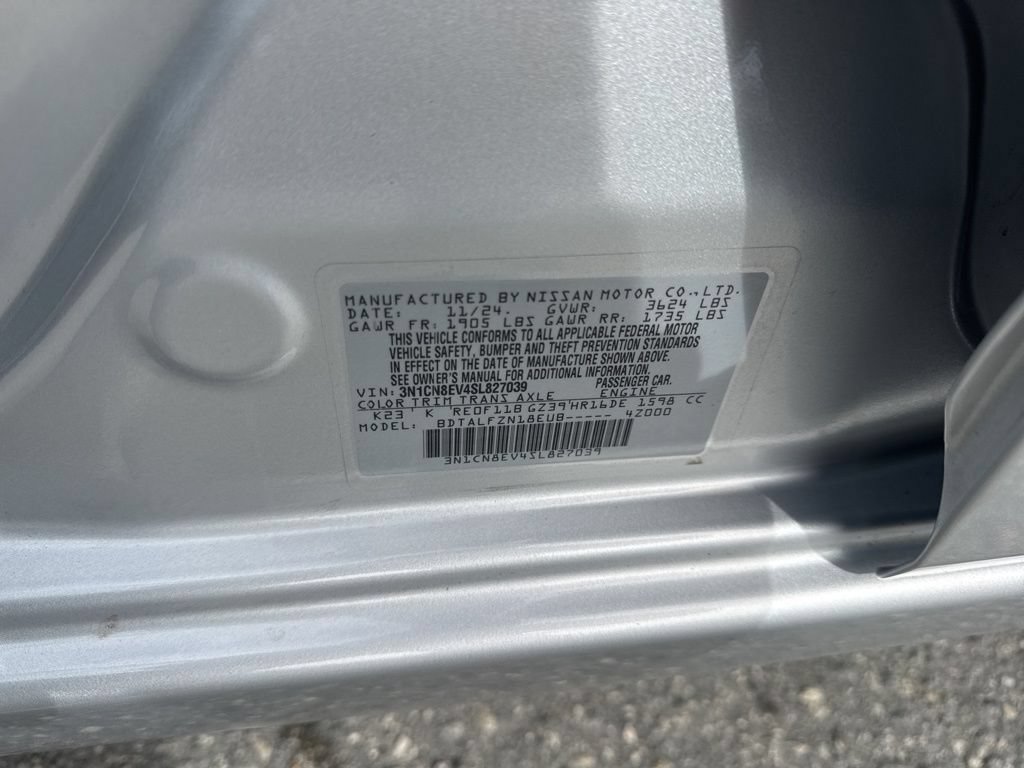 Used 2025 Nissan Versa SV FWD image 31