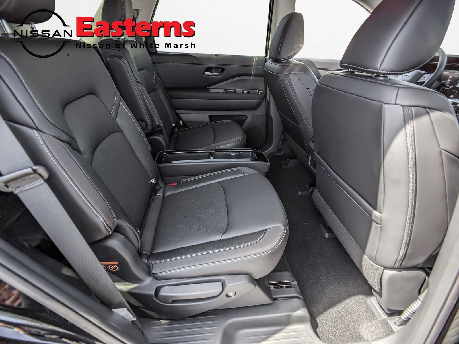 New 2026 Nissan Pathfinder SL image 25