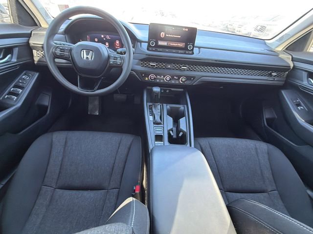 Used 2025 Honda Accord SE image 17