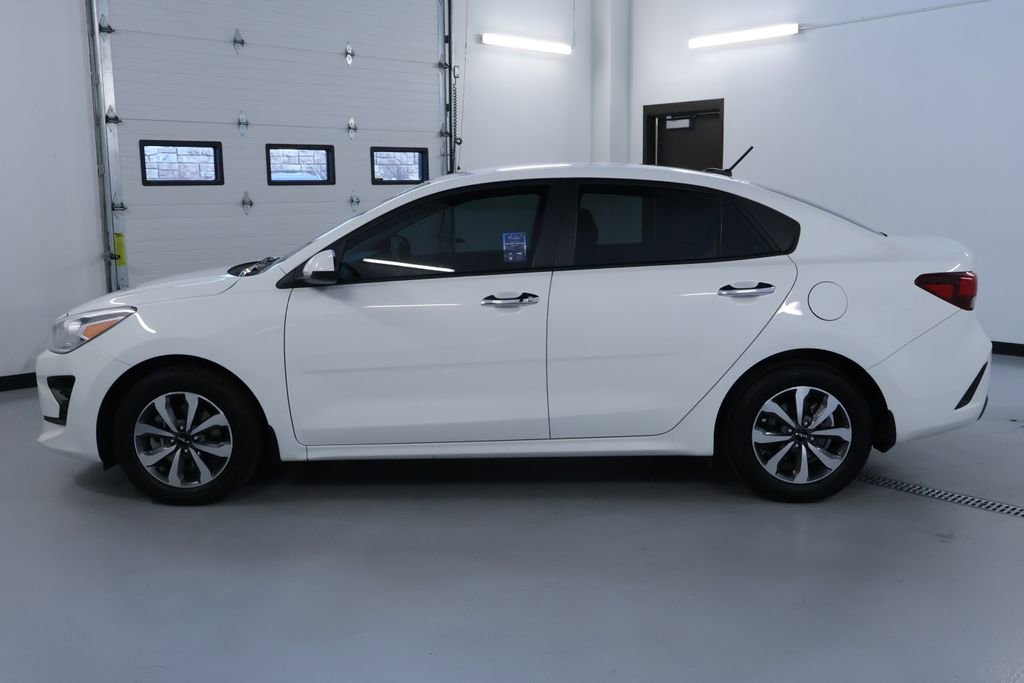 Used 2023 Kia Rio S w/ Technology Package image 4