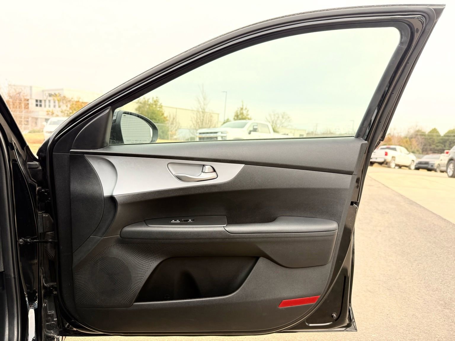 Used 2024 Kia Forte LX image 24