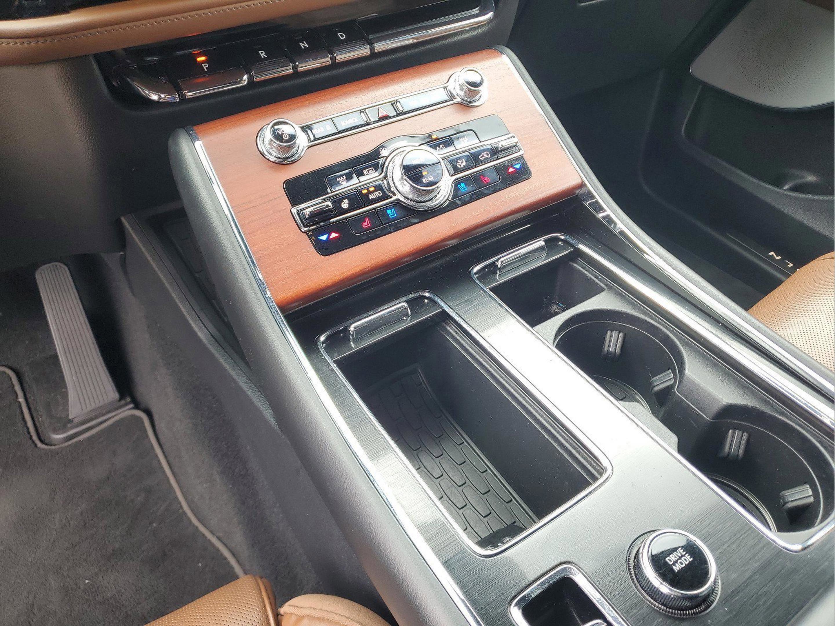 Used 2021 Lincoln Aviator Reserve w/ Equipment Group 208A image 24