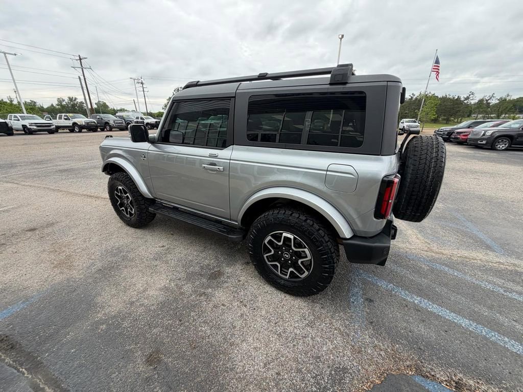 Used 2022 Ford Bronco Outer Banks AWD/4WD image 5