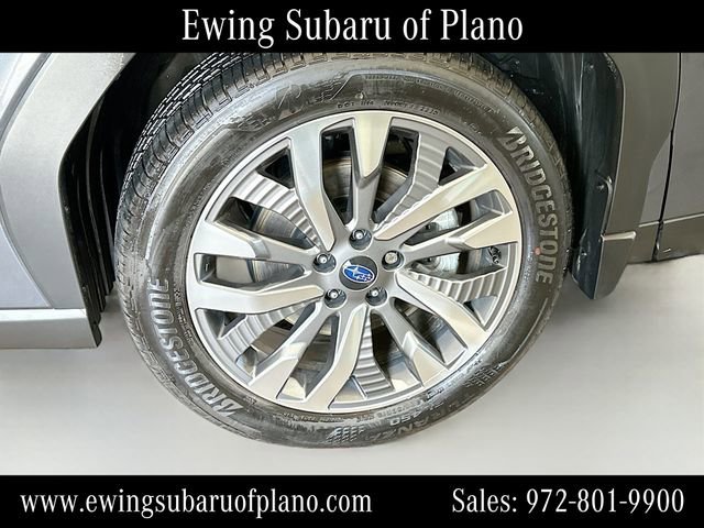 Used 2025 Subaru Forester Touring AWD/4WD image 34