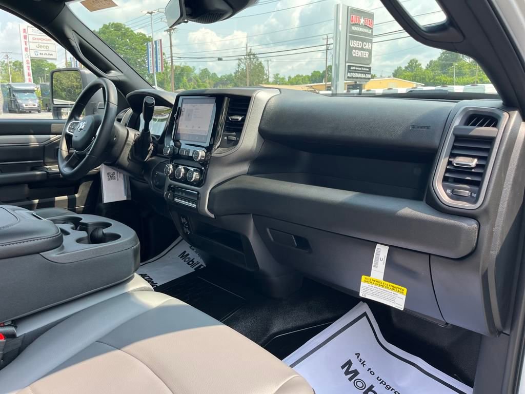 New 2025 RAM 5500 Tradesman image 14