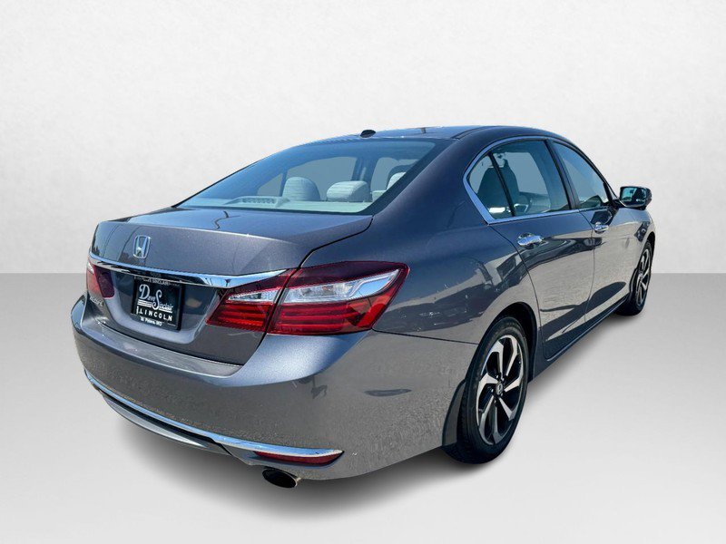 Used 2016 Honda Accord EX image 5
