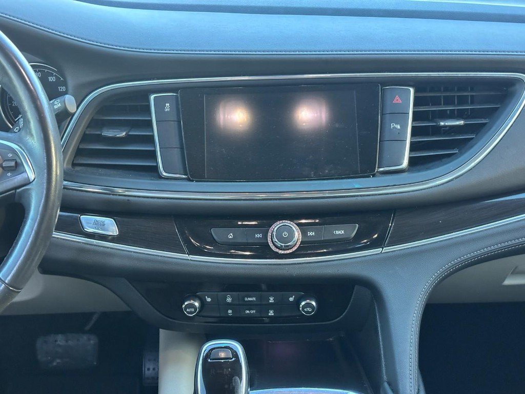 Certified 2020 Buick Enclave Essence FWD image 14