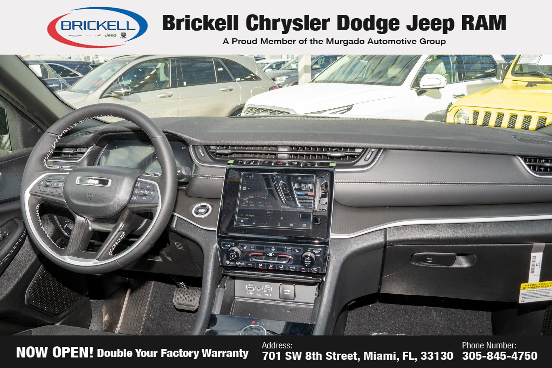 New 2025 Jeep Grand Cherokee Altitude image 21