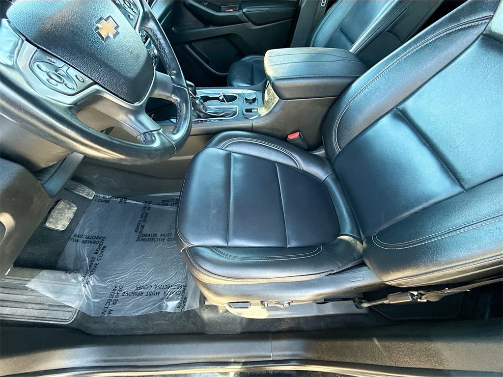 Used 2023 Chevrolet Traverse LT image 18